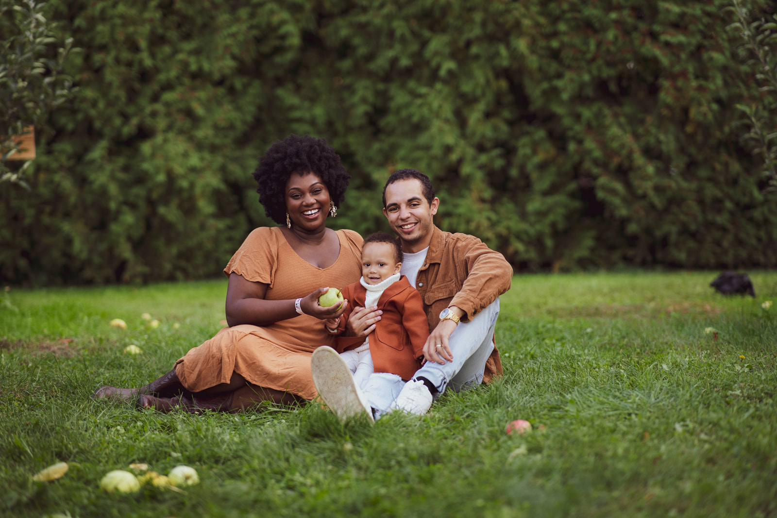 Fall family portrait by Avery Creative Studio, Chicago